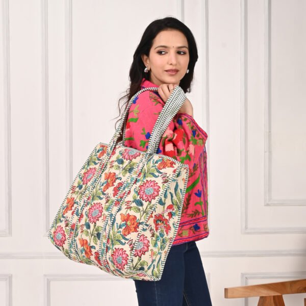 Screen Printed Quilted Tote Bag Without Zip - Image 4